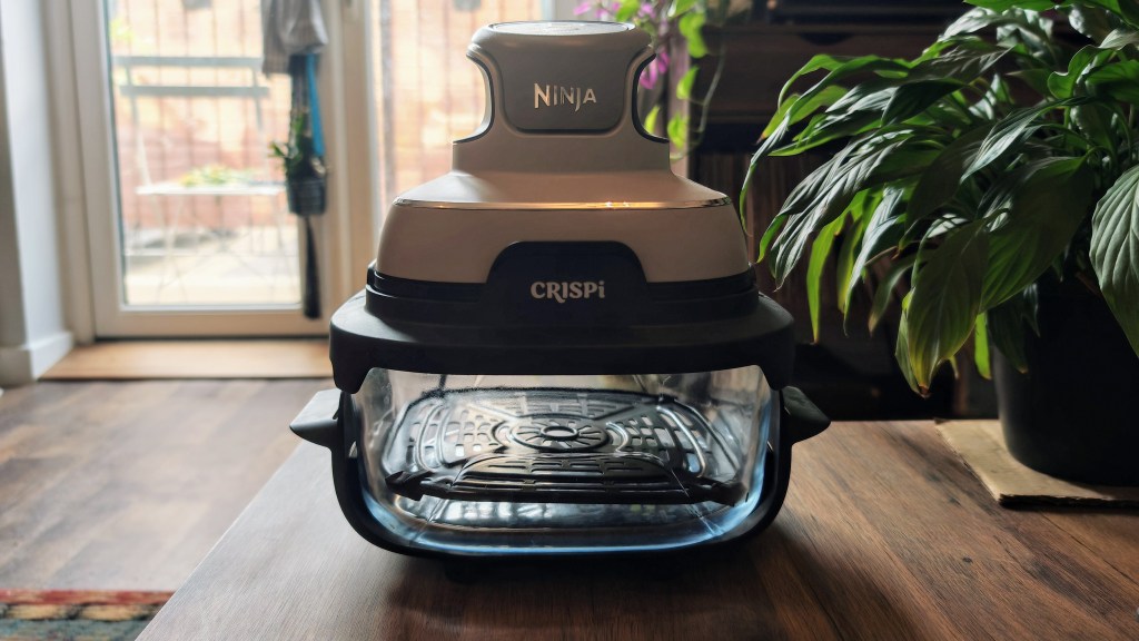 Ninja Crispi on a wooden worktop