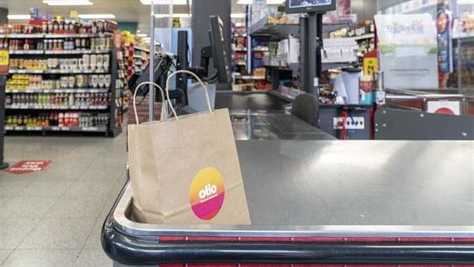 Iceland expands “Lucky Dip” bags in partnership with&nbsp;Olio